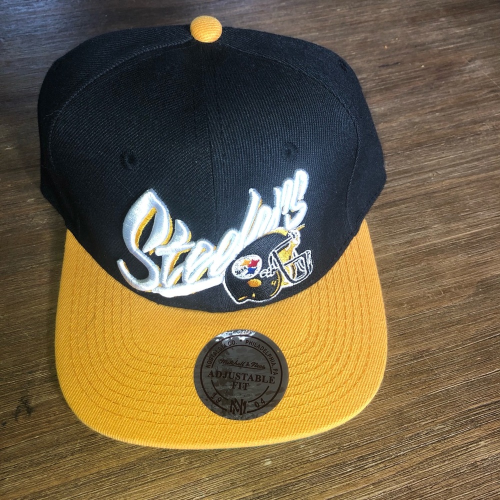 Mitchell & Ness Steelers snapback. Awesome!!